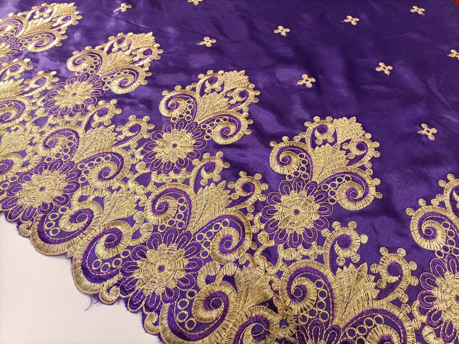 Shantung Bordado Cenefa Rifier Morado