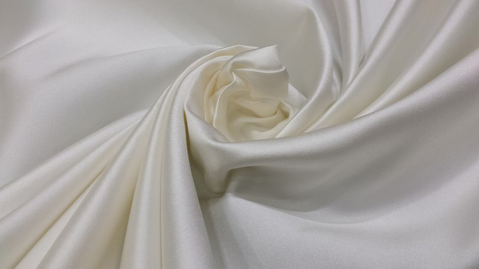 Raso Valencia Blanco Roto