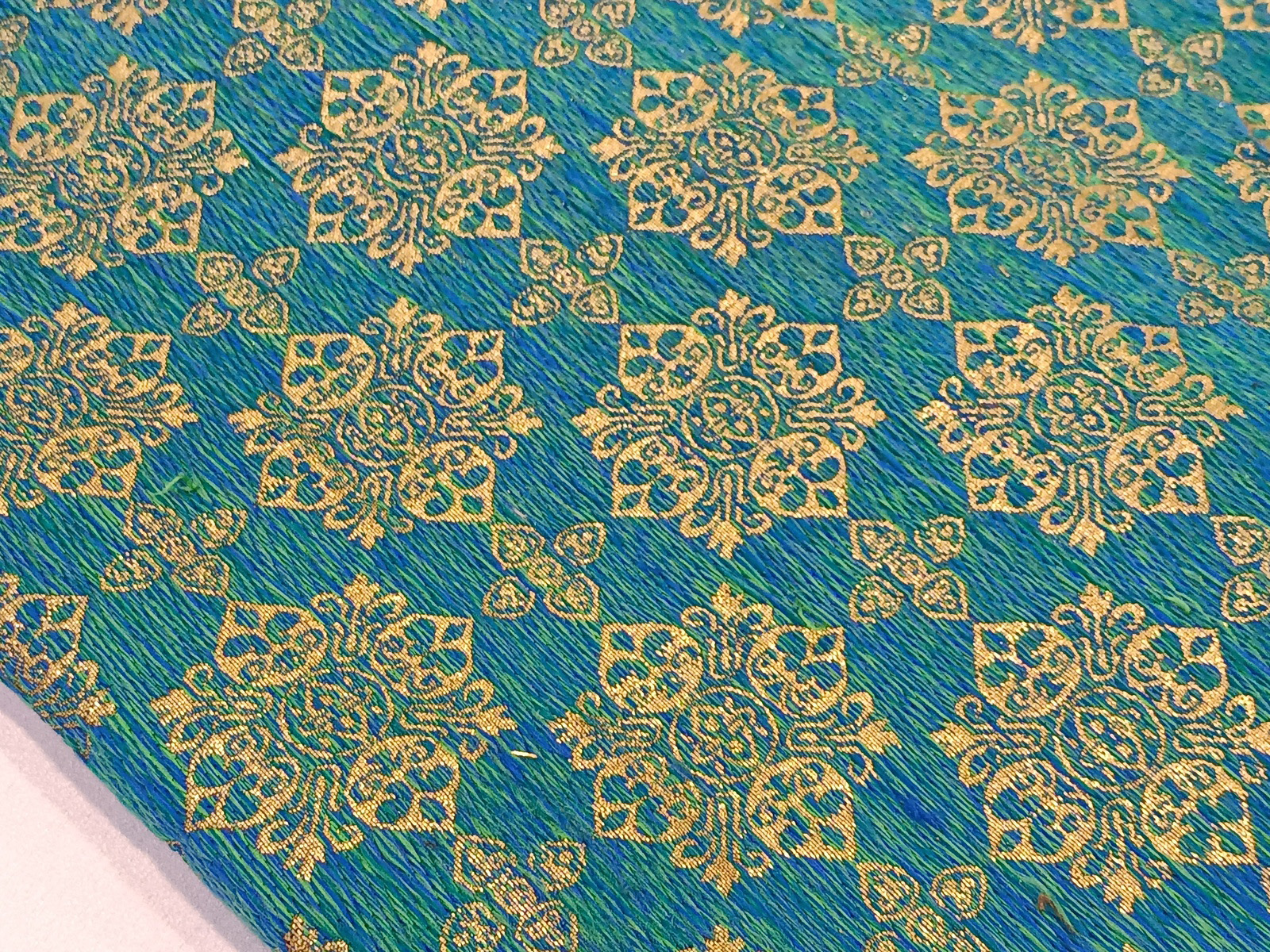 Damasco Arabesco Medalla Oro Turquesa