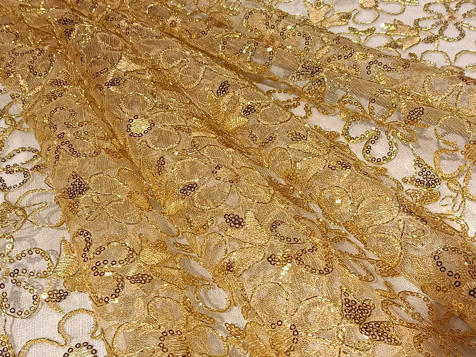 Tull bordado Margaritas Oro