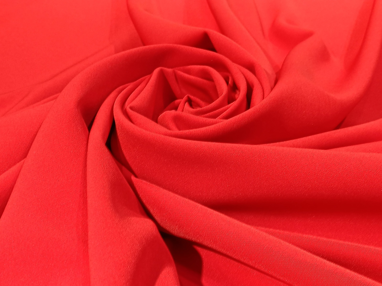 Satén Bielastico Mate Rojo