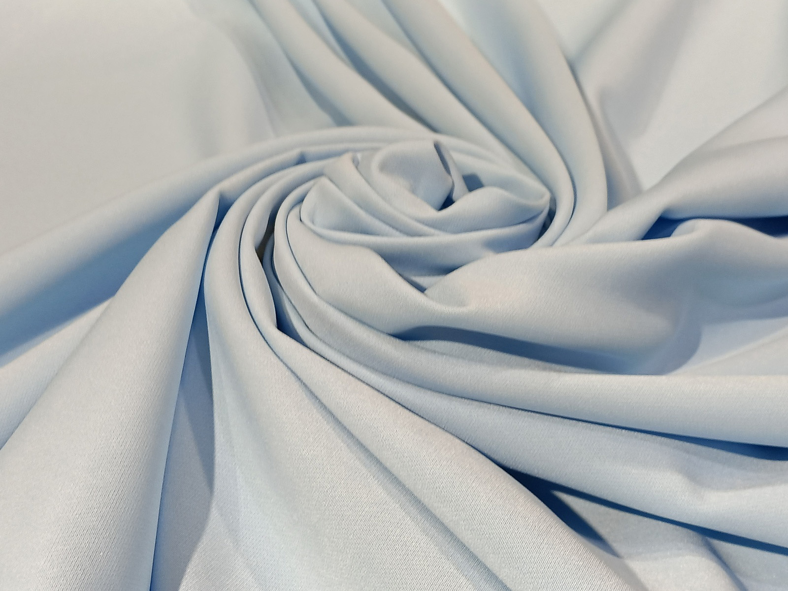 Satén Bielastico Mate Azul Celeste