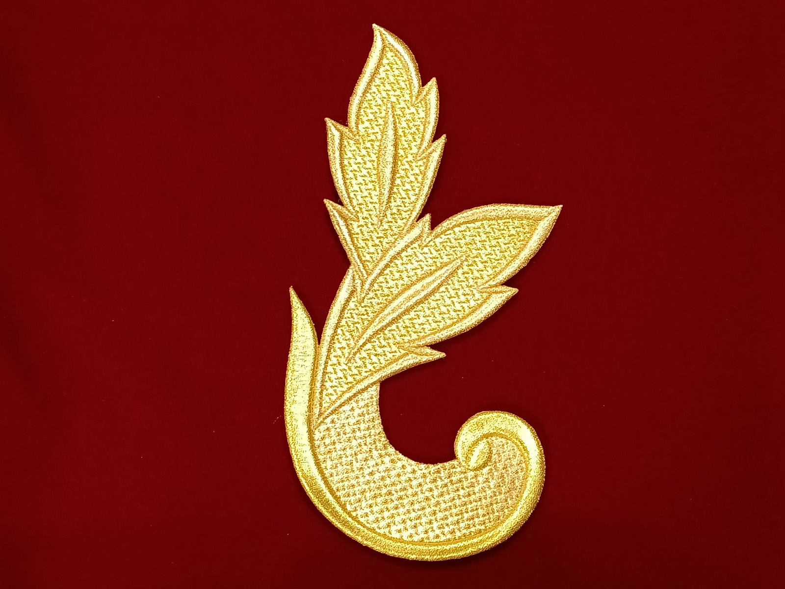 Aplicación Bordada Brote 9810Oro Izquierda