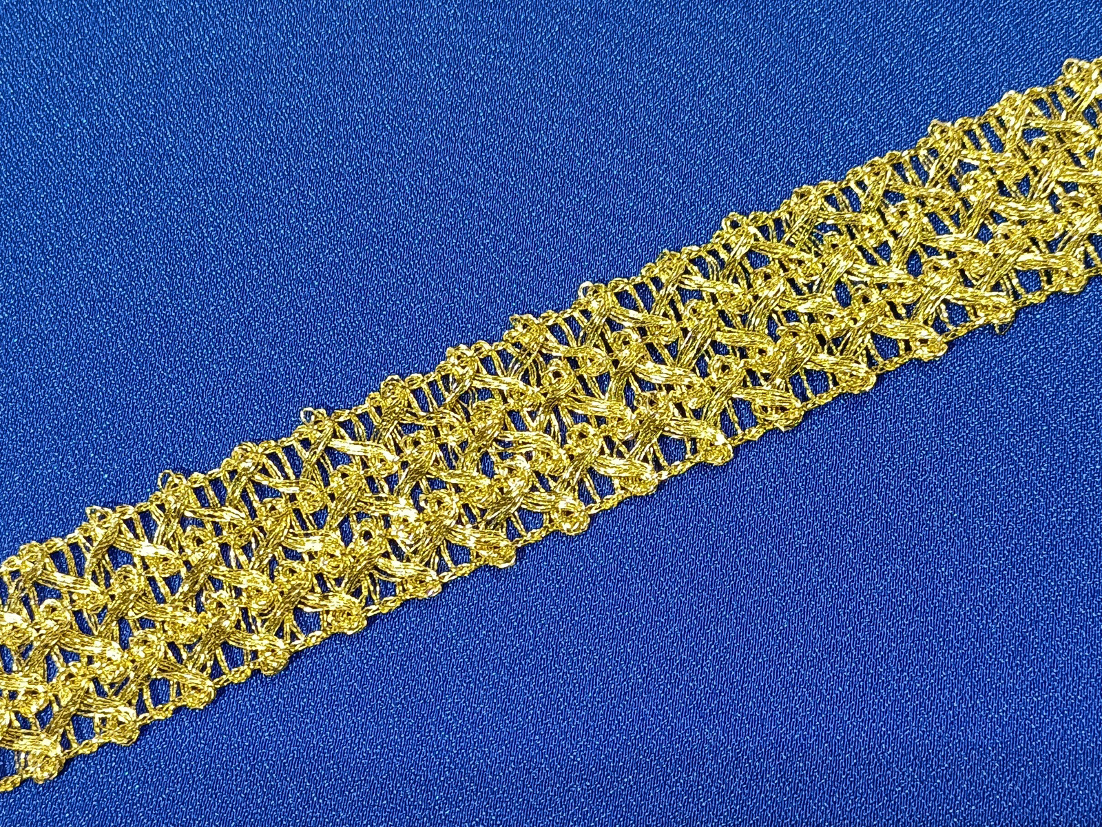 Pasamanería Lineal Metálico Oro 2 cms