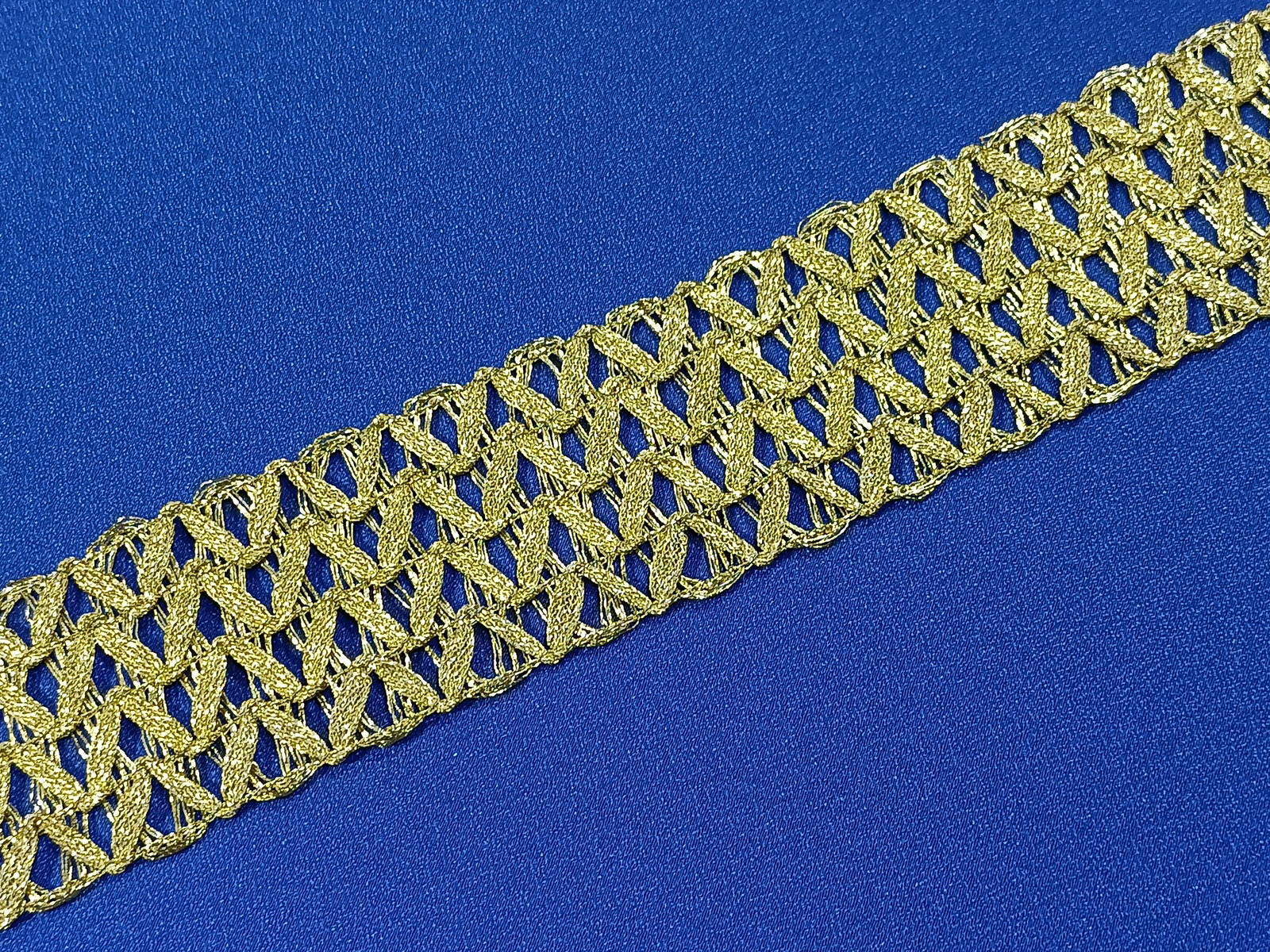 Pasamanería Zahar Metalico Oro 4 cms