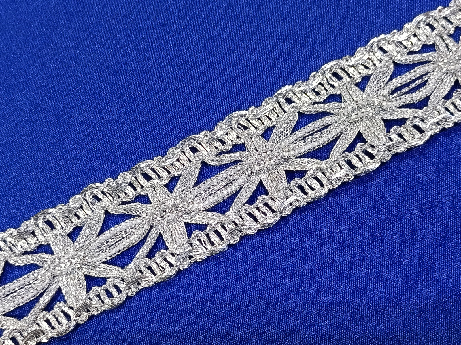 Pasamanería Trenzado Metalico Plata 3 cms
