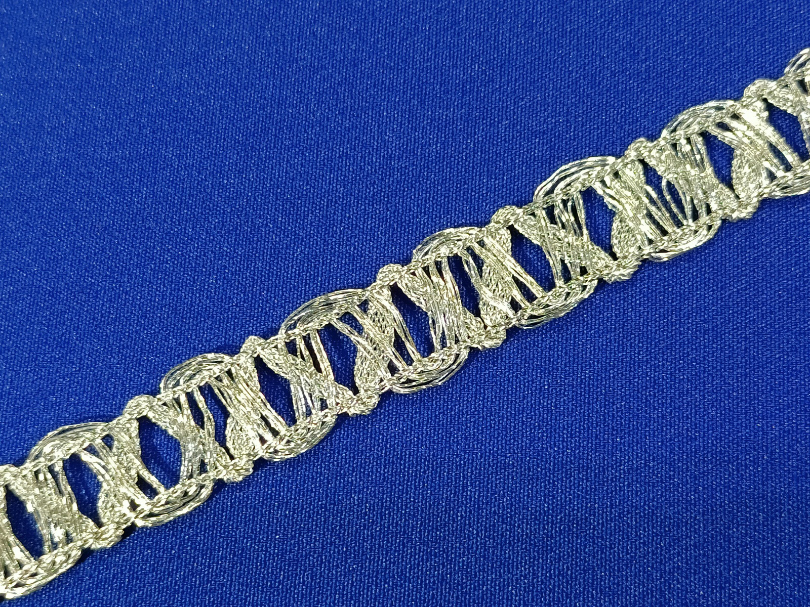 Pasamanería Zahar Metalico Plata 1,20 cms