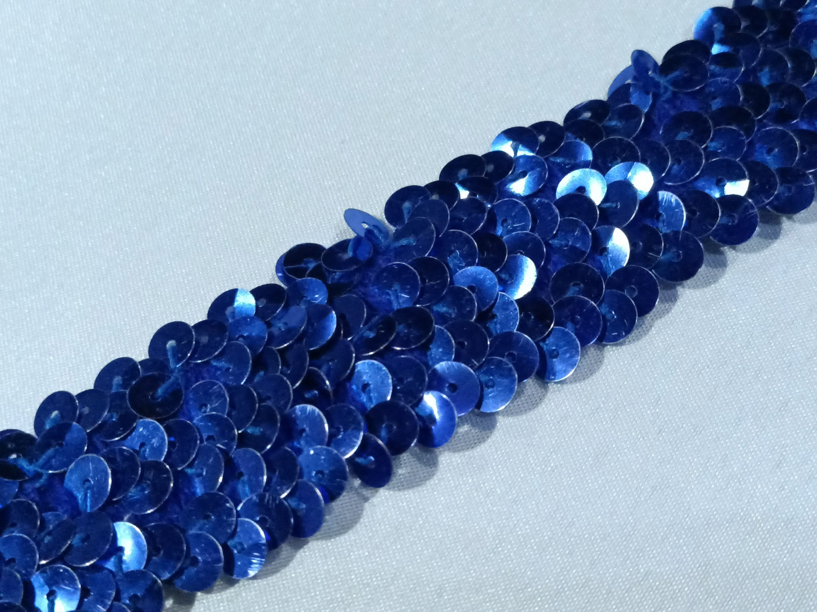 Pasamanería Lentejuela Elástica Montada Azul