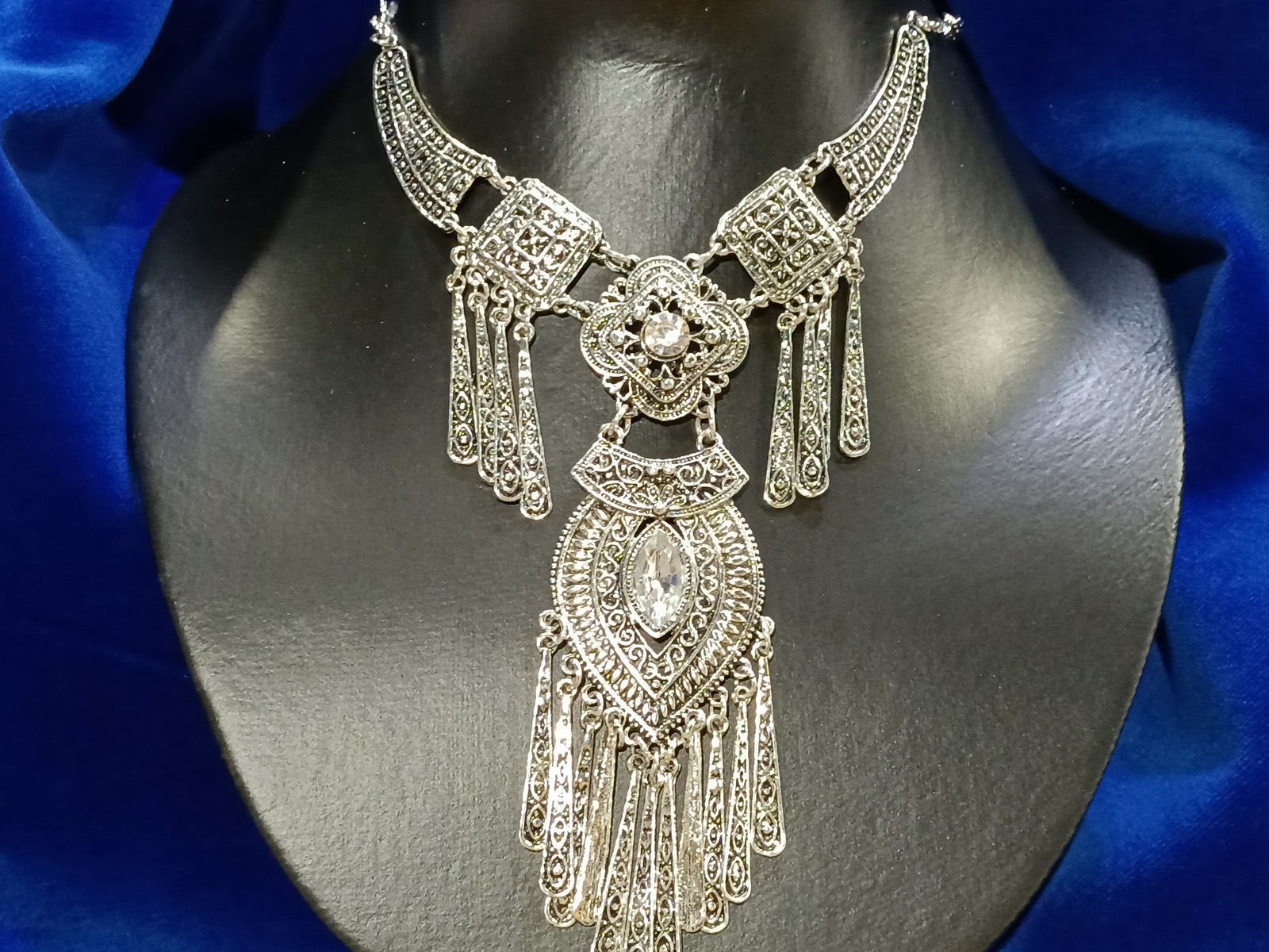 Collar Metal Lagrima Plata
