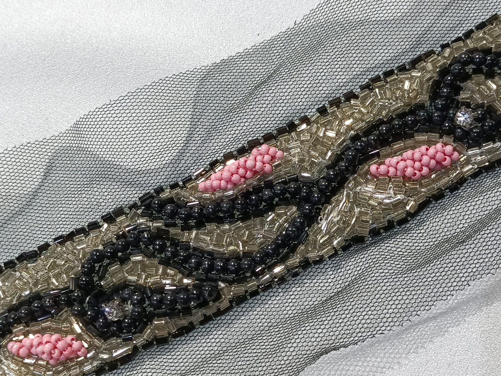 Cenefa Pedrería Rocalla Negro Rosa