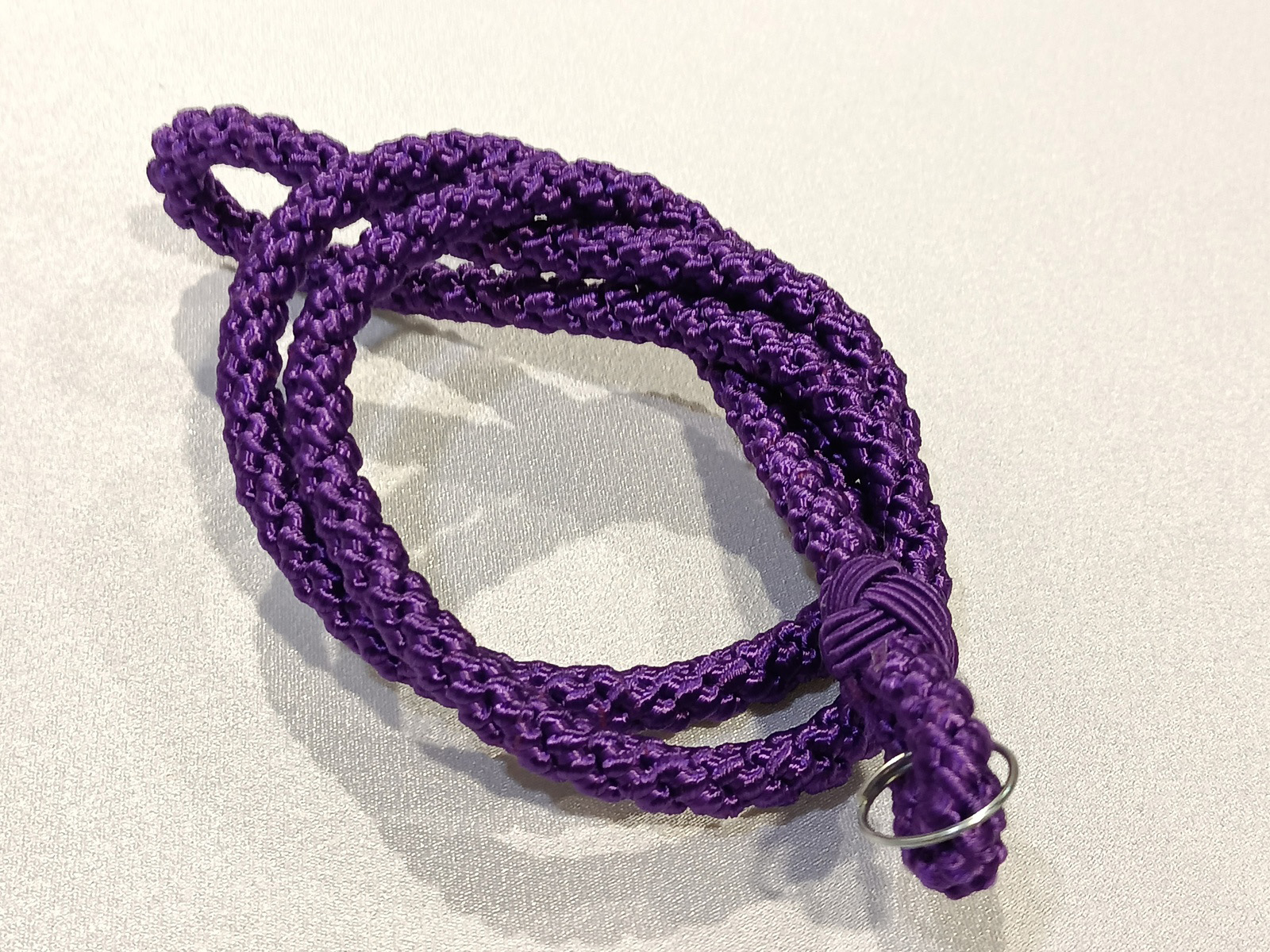 Medallero trenzado Rayón Morado