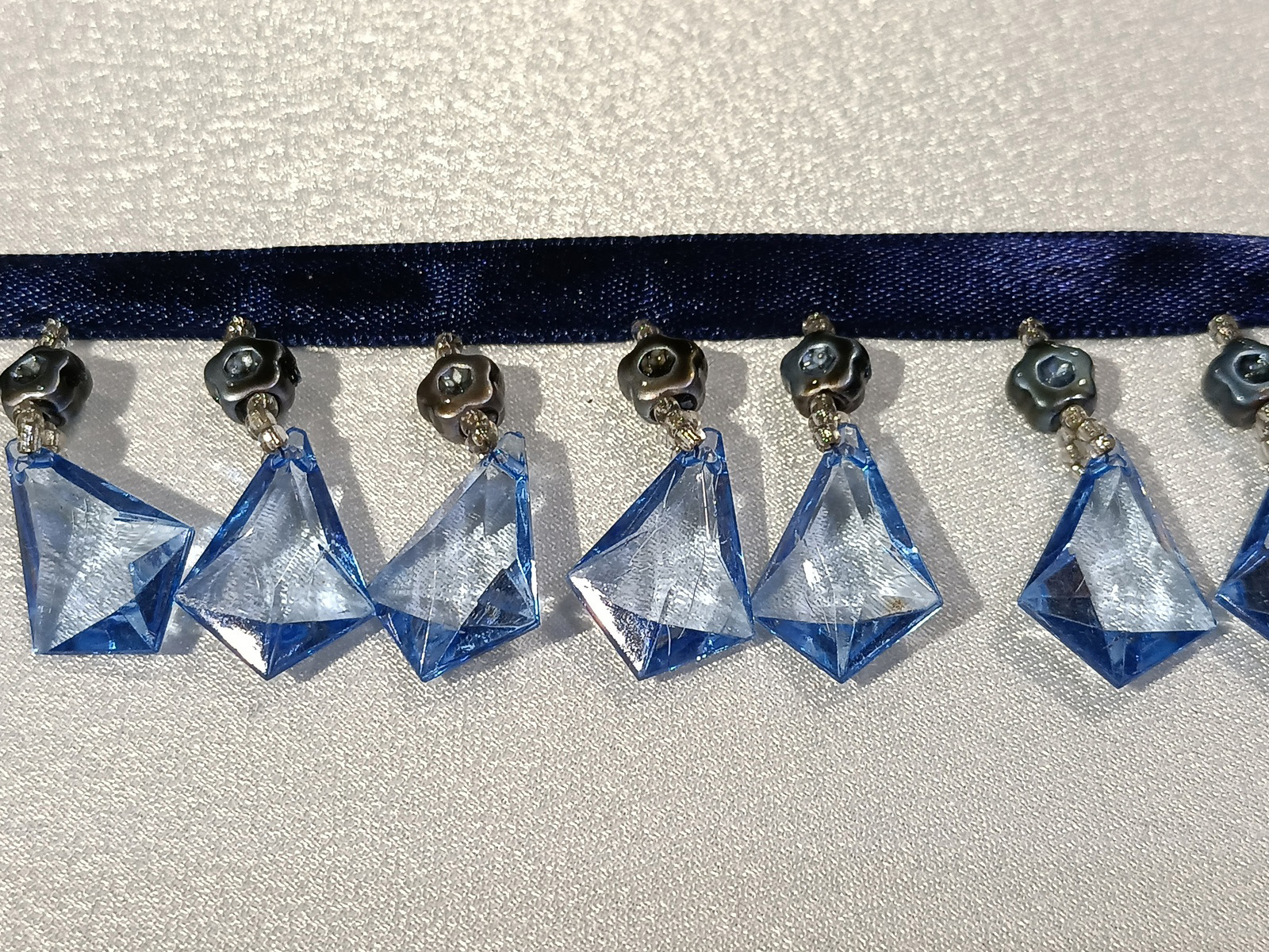 Fleco abalorio Lagrima Azul