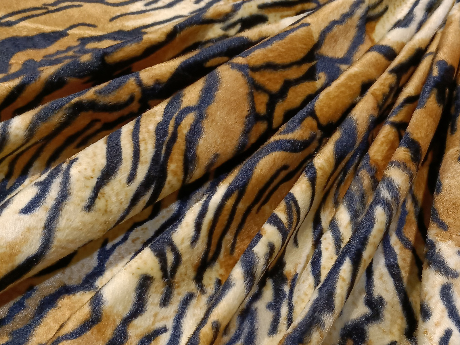 Tejido Pelo Tigre Fantasía
