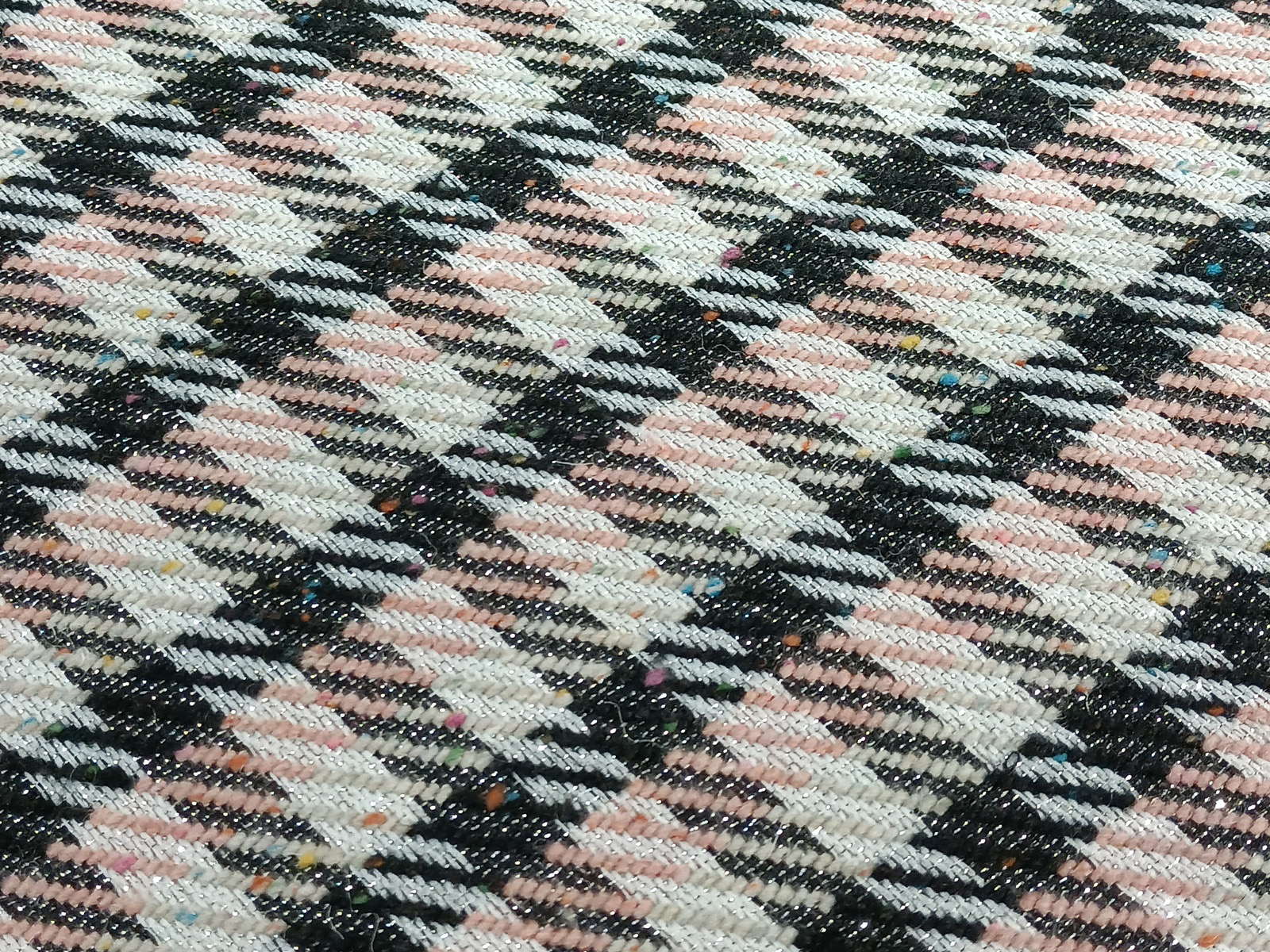 Chanel Velvet Cuadro Rosa