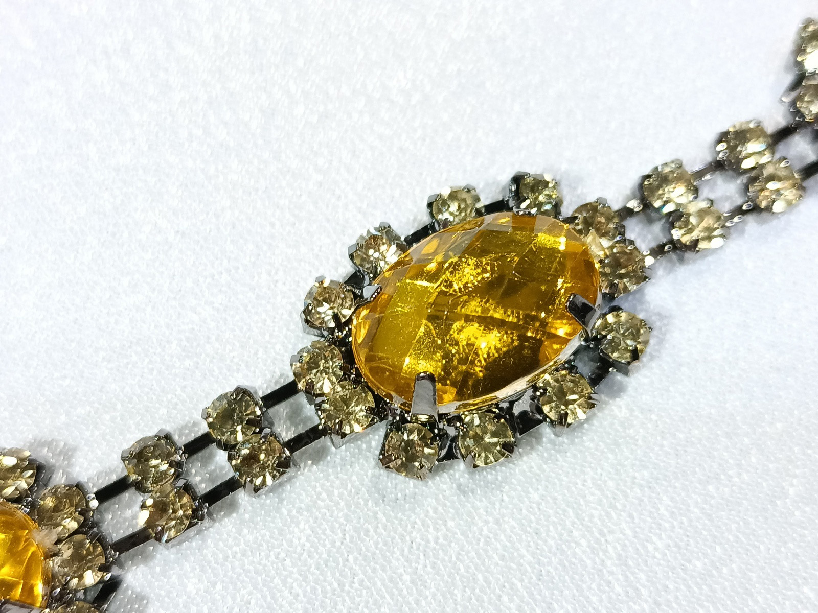 Tira Cristal Cadena Metal Oro