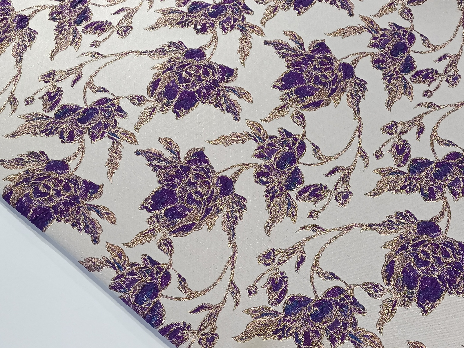 Jacqard Emperatriz Morado