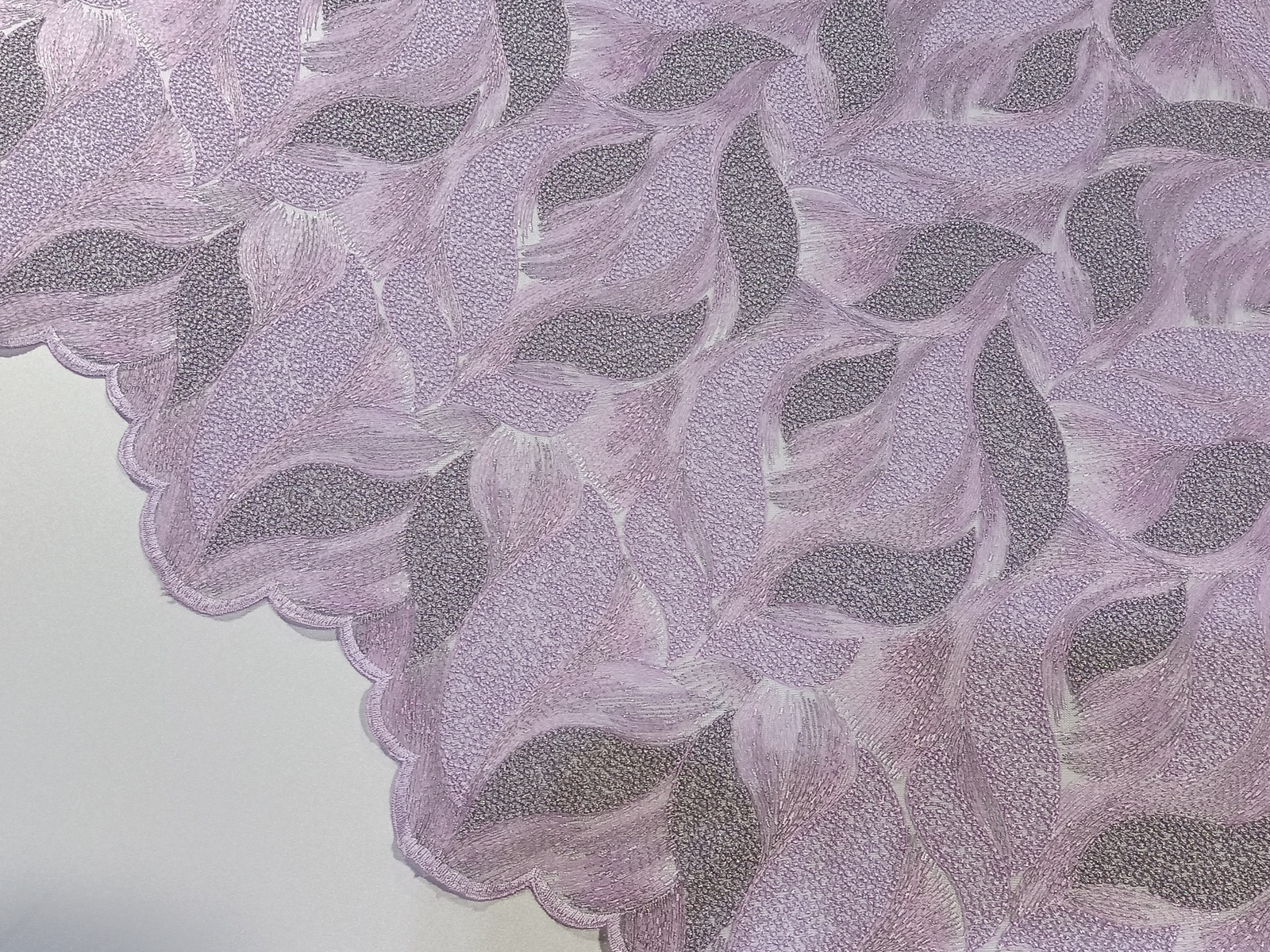 Encaje Malva Hojas Lurex Plata