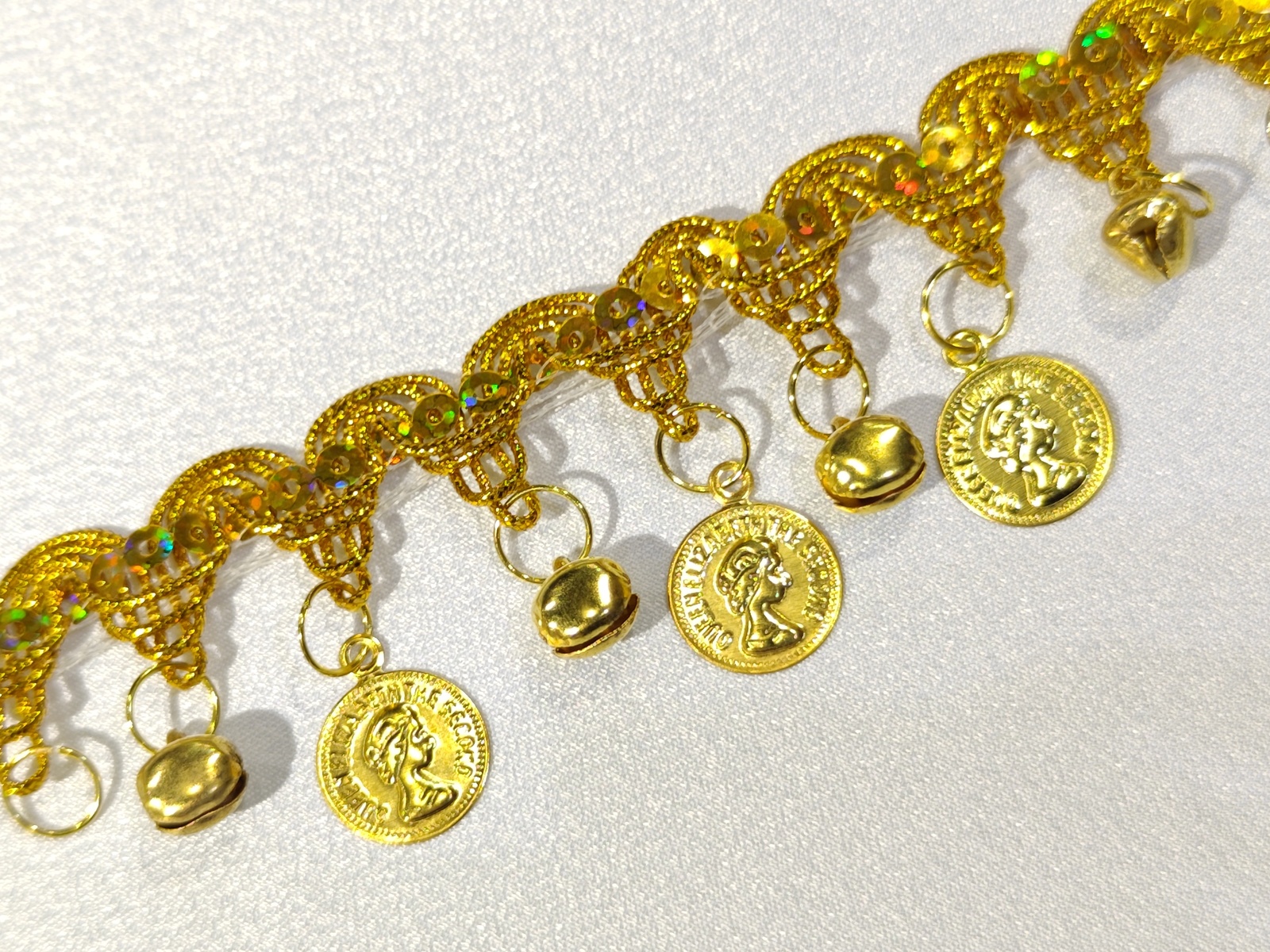 Pasamanería Monedas Cascabeles Oro