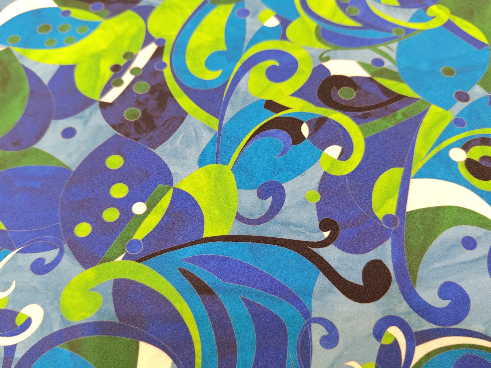 Saten Mosaico Floral Azul Verde