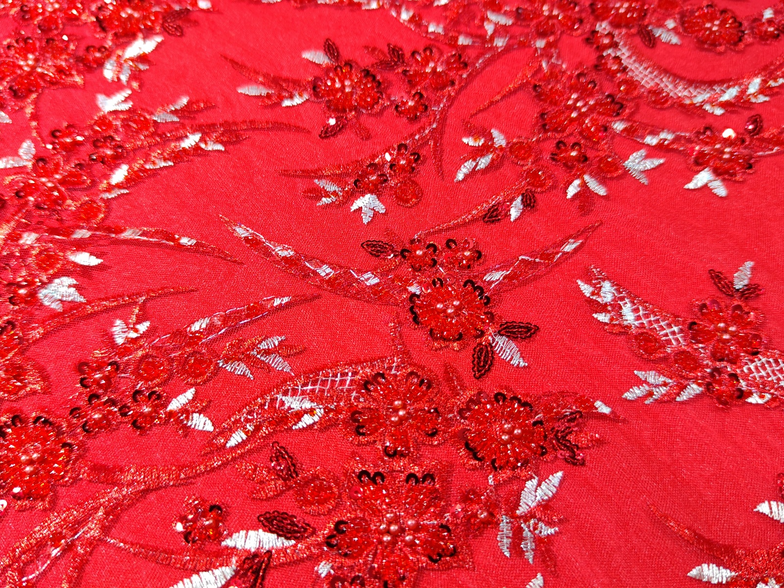 Pedrería Rojo Floral