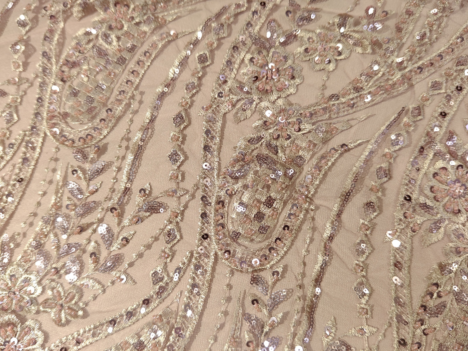 Tejido Pedreria  Floral Lurex Plata - Rosa Nude