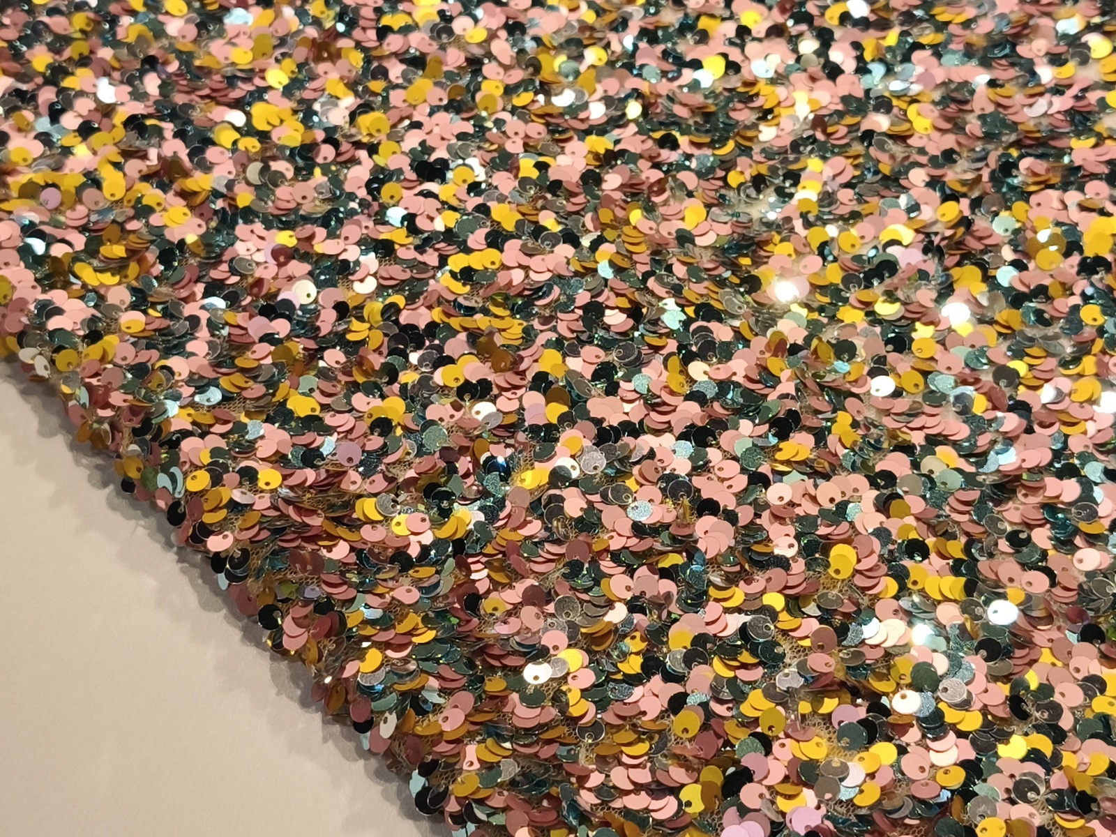 Lentejuela Multicolor Rosa Oro