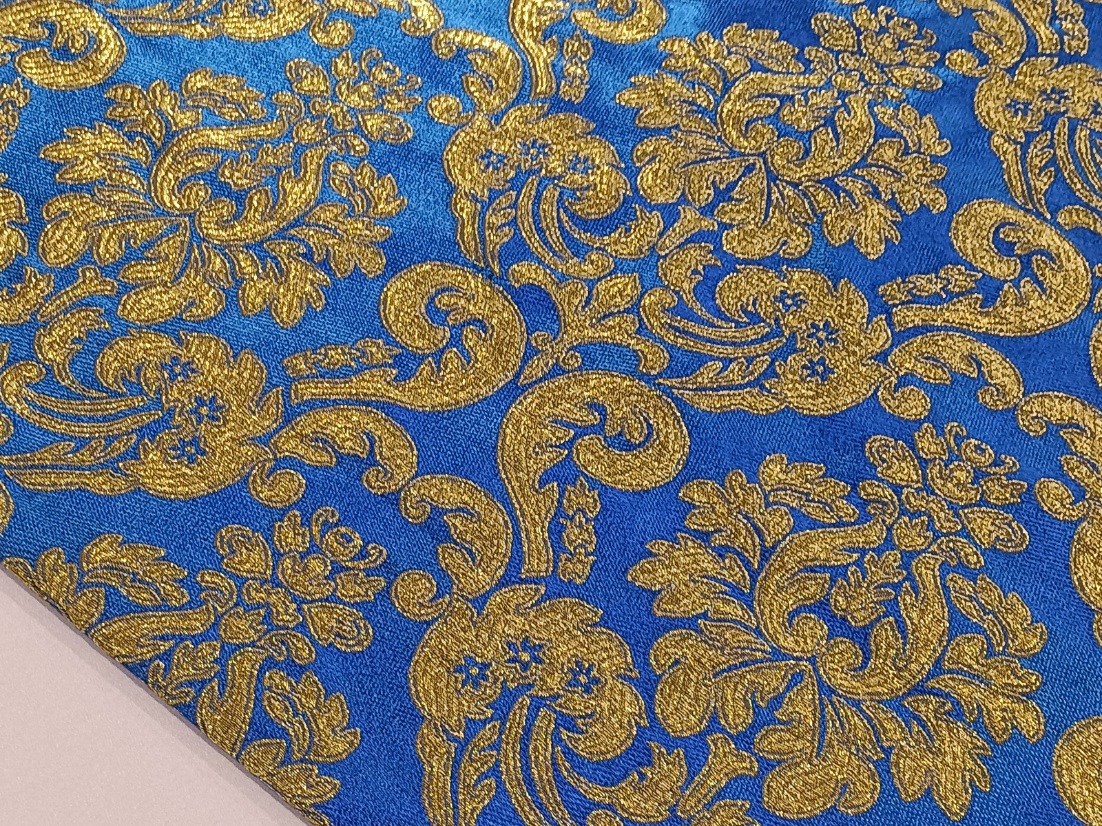 Brocado Emperador Azul Oro