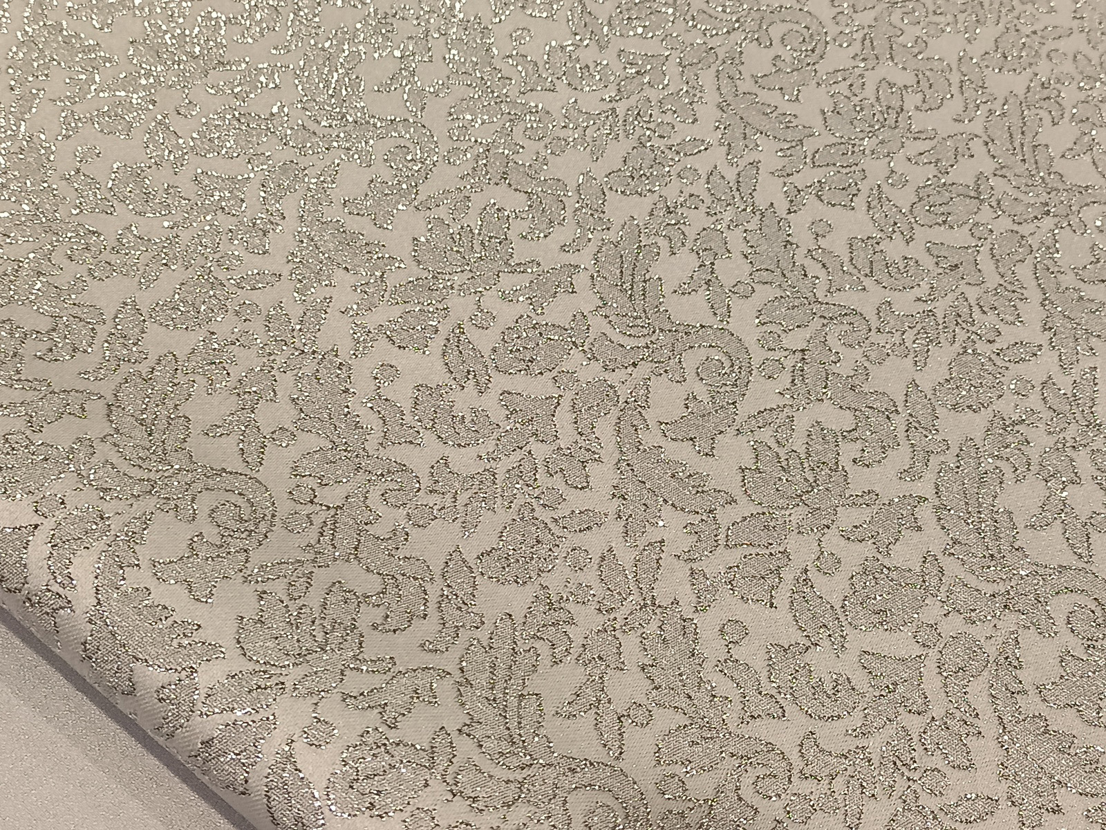 Brocado rameado Flor Blanco Plata