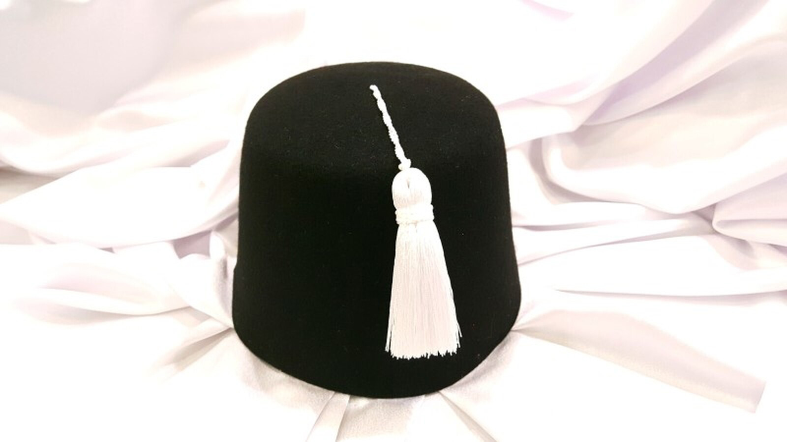 Fez Fieltro Pol Negro Borla Blanca