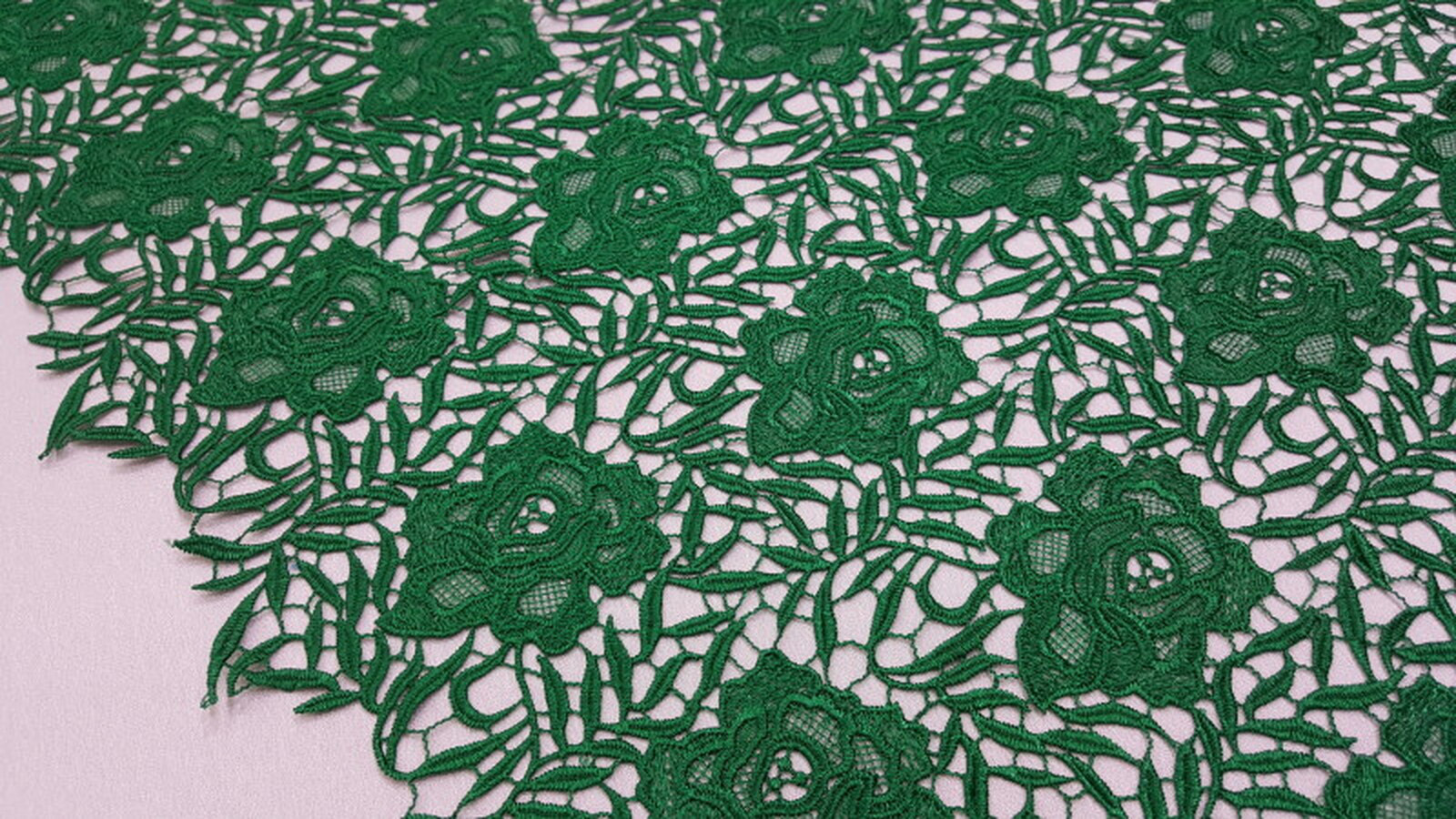 Tejido Guipur Bordado Flor Grande Verde