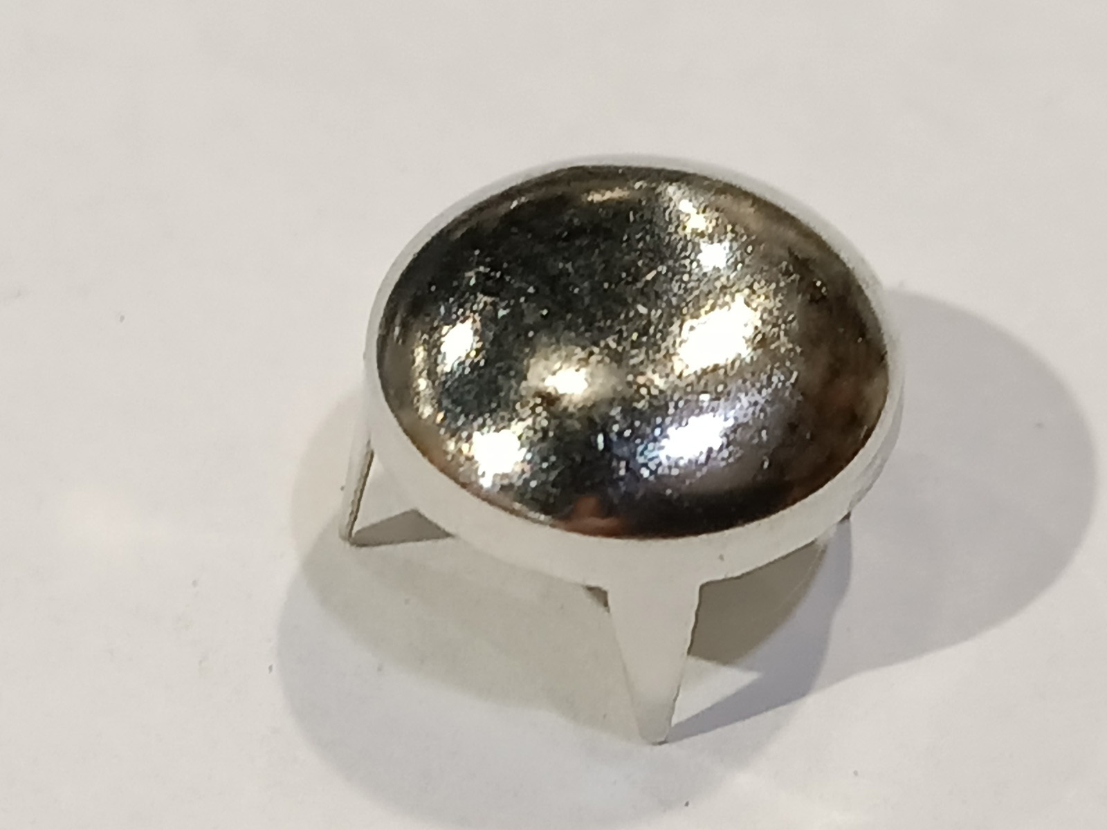 Chapa Tachas Redondas Plata