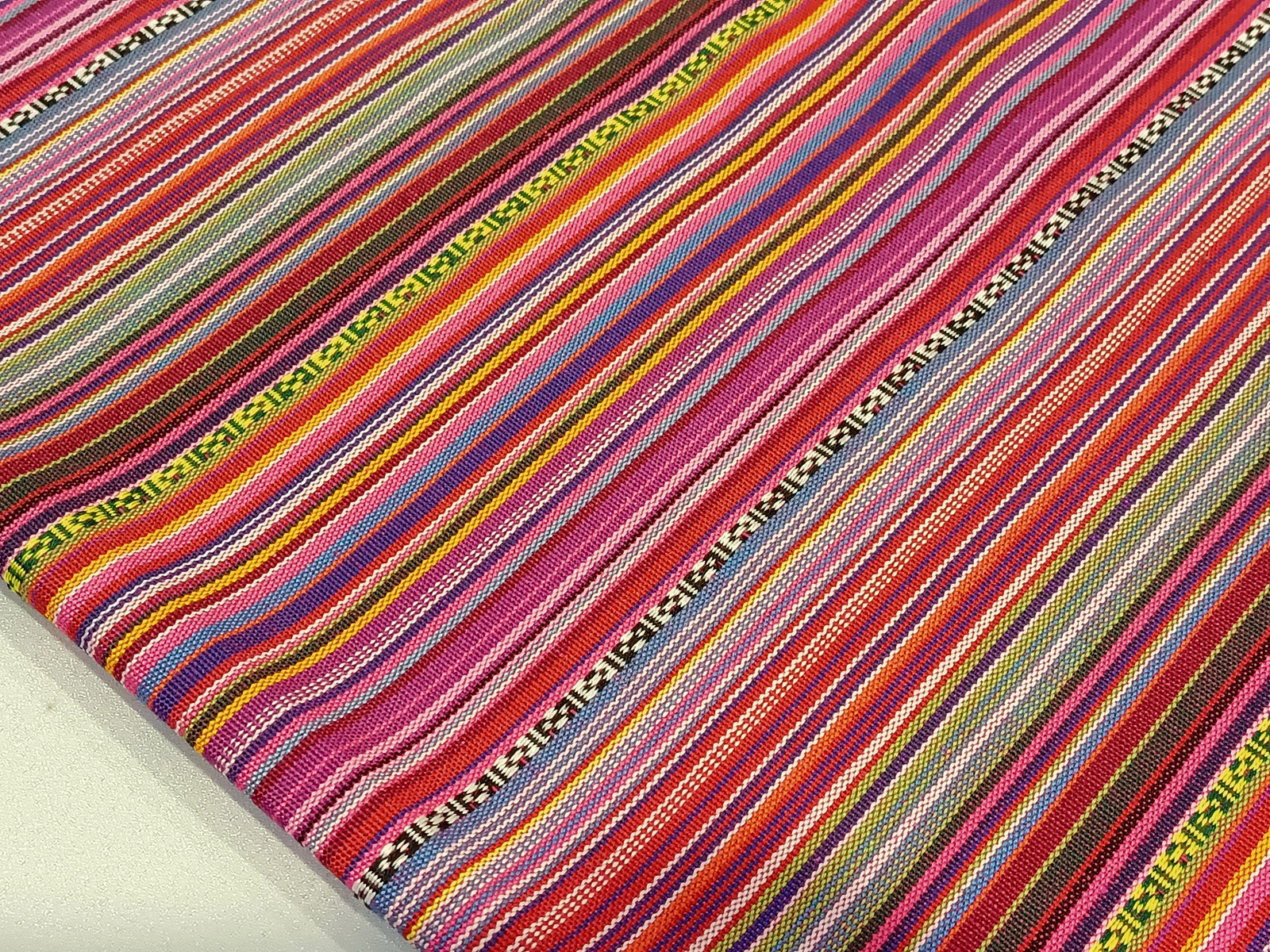 Rayado Alpujarra Fucxia Multicolor