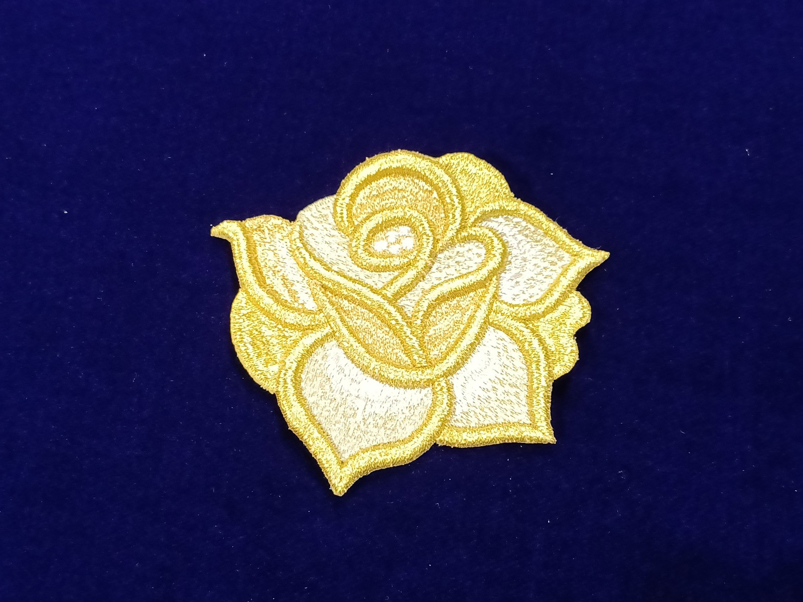 Aplicación Bordado Doble Flor Oro